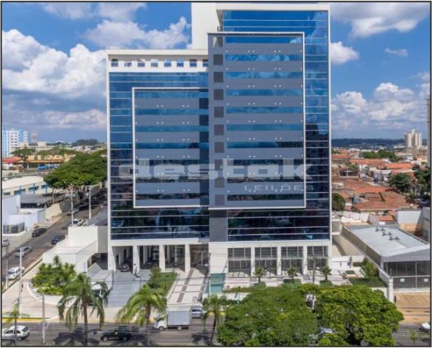 Foto de Sala comercial com 41,59m² - Head Tower