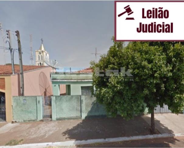 Casa, Centro em Guaiçara, SP