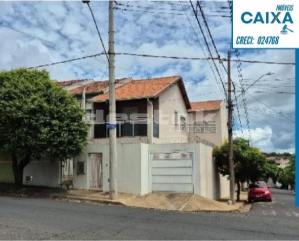 Foto de Casa em LINS/SP imóveis CAIXA com desconto de 36,27%