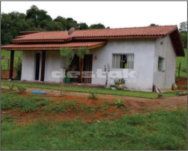 Foto de 3,75% de um Terreno de 93.634m²