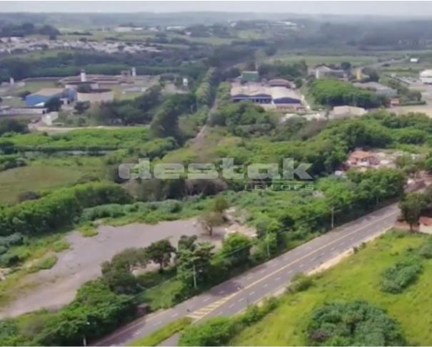 Foto de Terreno de 48.400m² em Limeira/SP