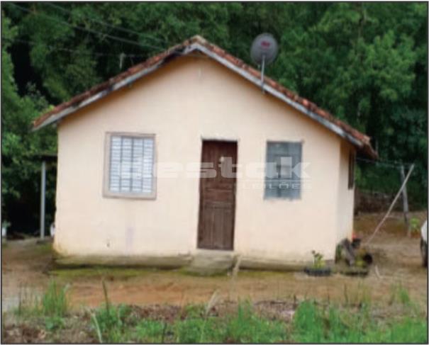 Foto de 3,75% de um Terreno de 93.634m²