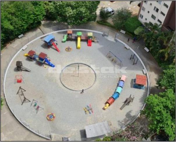 Foto de Apartamento de 50m² com 2 Dormitórios