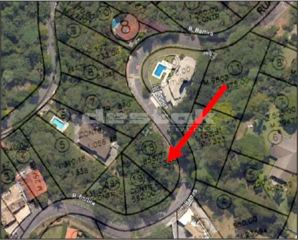 Foto de Terreno de 858m² em Cond. Fechado