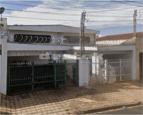 Foto de 2 Casas em Ribeirão Preto/SP