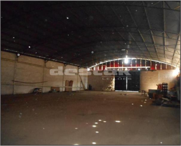Foto de Galpão Industrial com 3.918m² 