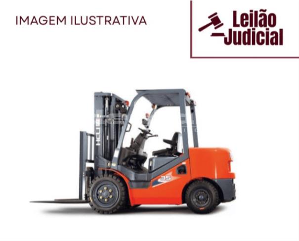 Foto de Máquina Empilhadeira