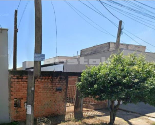 Foto de Lote de Terreno com Edificação em Nova Odessa/SP
