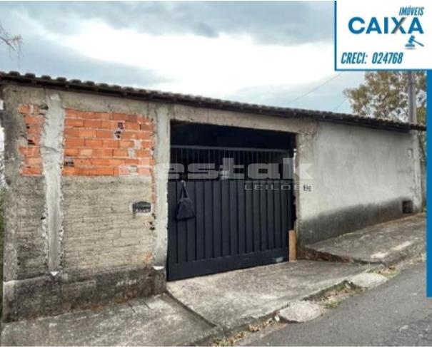 Foto de Casa de leilão CAIXA em ÁGUAS DE LINDÓIA/SP - desconto de 48,76%