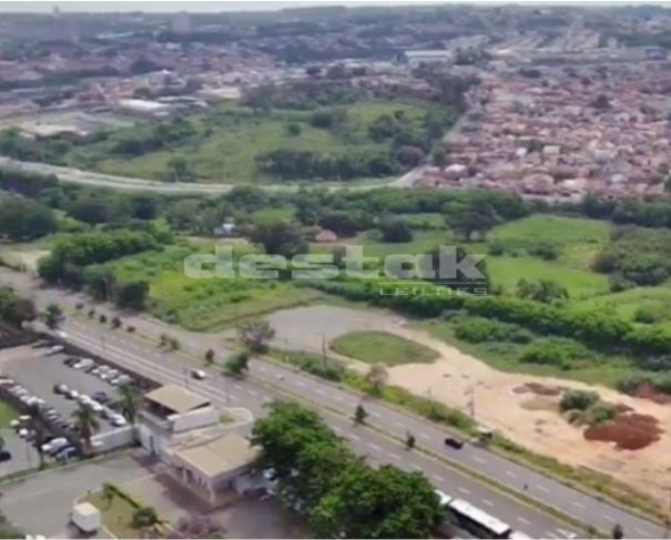 Foto de Terreno de 48.400m² em Limeira/SP