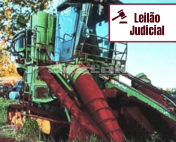 Foto de Colheitadeira de Cana John Deere