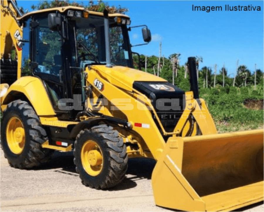 Foto de Retroescavadeira Caterpillar