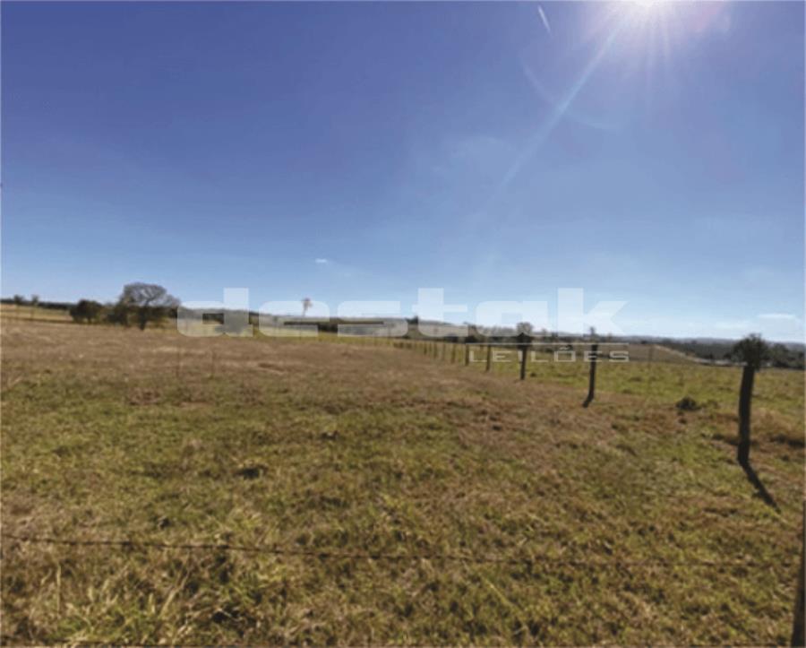 Imóvel comercial e residencial em Fernandópolis/SP Imóvel Comercial e Residencial em Fernandópolis/SP, localizado em Fernandópolis - SP