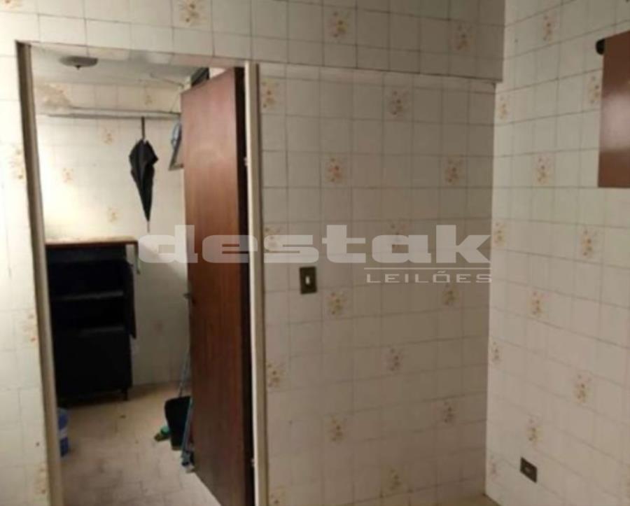 Apartamento no Ed. Tarumã em Piracicaba/SP Dois Apartamentos e Uma Vaga de Garagem, localizado em Piracicaba - SP, bairro Vila Rezende