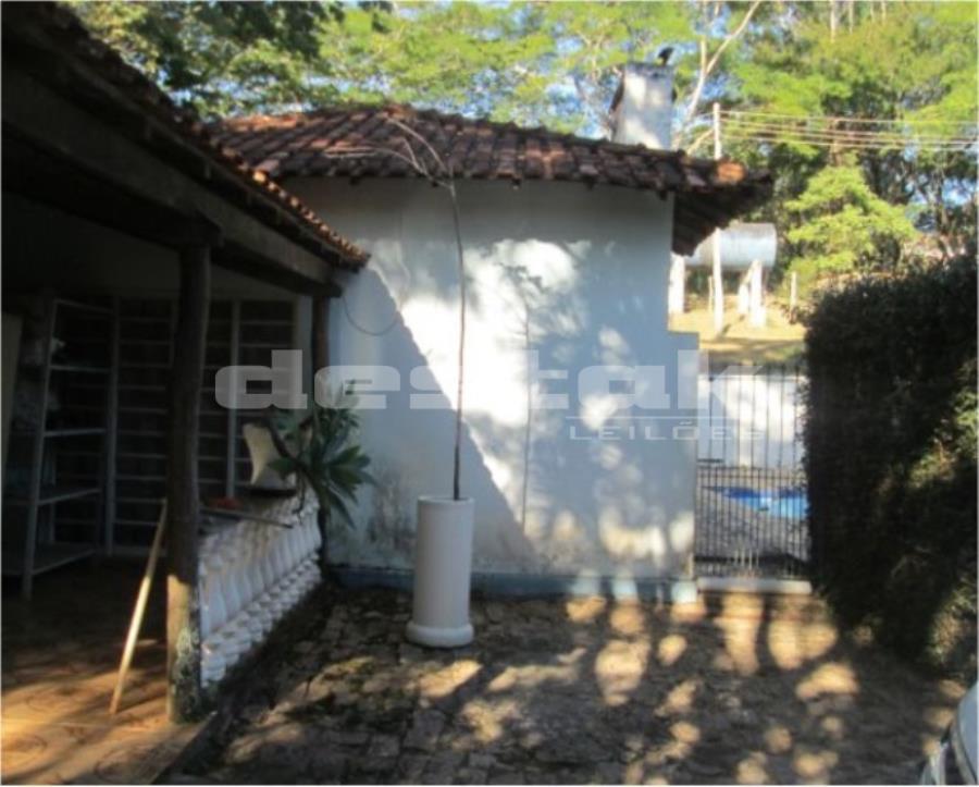 Sítio em Bauru/SP Sítio em Bauru/SP, localizado em Bauru - SP