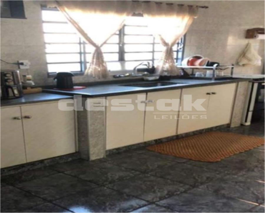 Casa em Araras/SP Casa em Araras/SP, localizado em Araras - SP