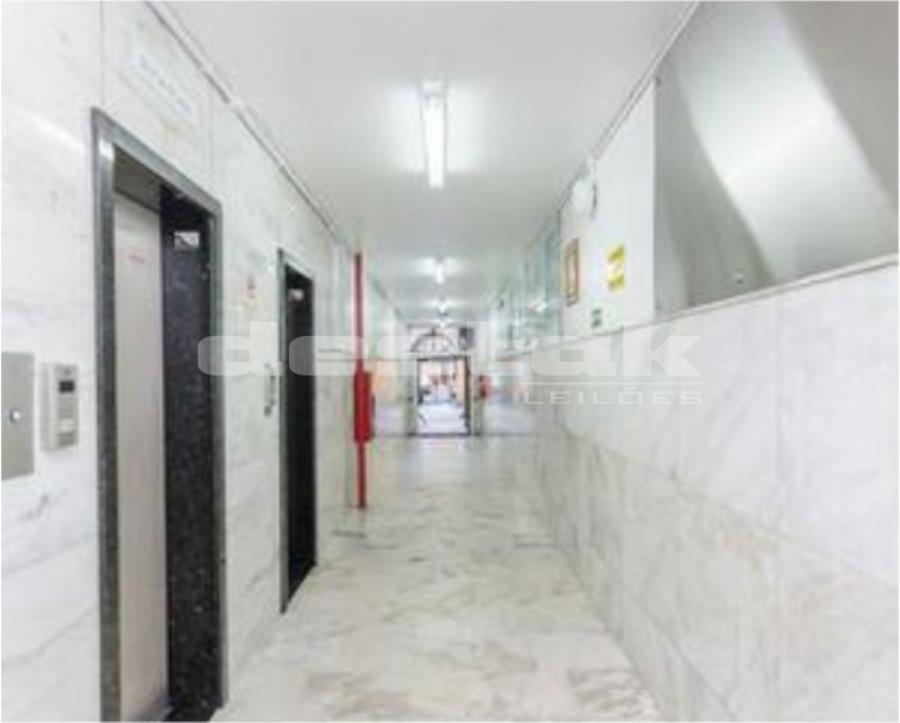 Sala Comercial no Centro de Porto Alegre/RS Sala Comercial no Centro de Porto Alegre/RS, localizado em Porto Alegre - RS