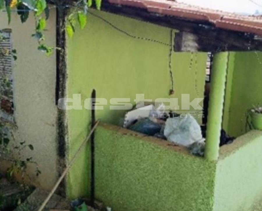Terreno com Casa em Piracaia/SP Terreno com Casa em Piracaia/SP, localizado em Piracaia - SP, bairro Pouso Alegre