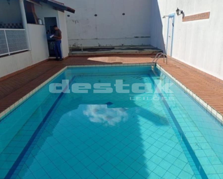Sobrado com Piscina em São Carlos/SP Sobrado com Piscina em São Carlos/SP, localizado em São Carlos - SP, bairro Vila Faria