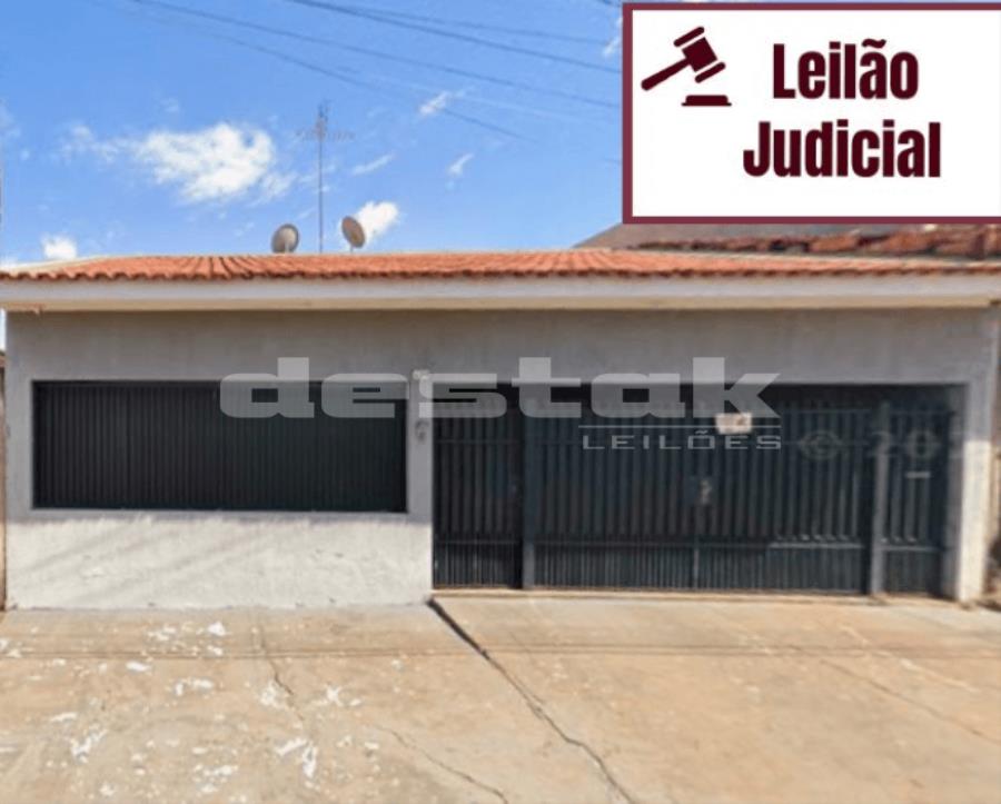 Casa com edícula em jaú/sp