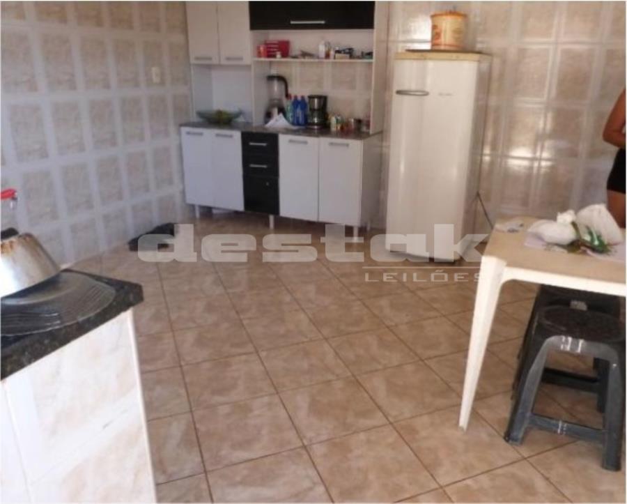 Terreno com Duas Casas em Limeira/SP Terreno com Duas Casas em Limeira/SP, localizado em Limeira - SP
