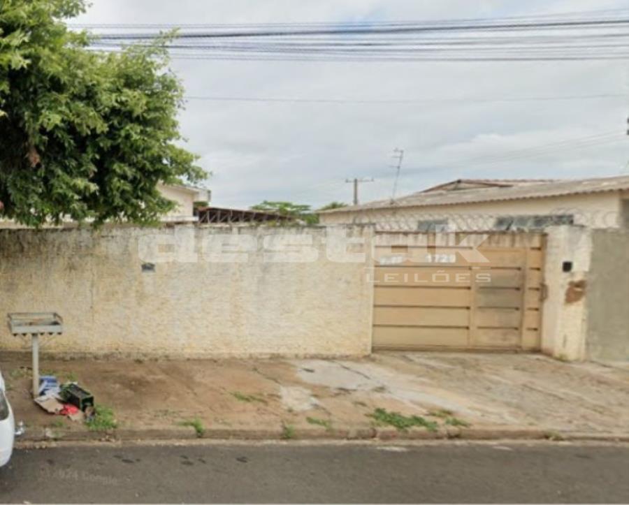 Casa em Dracena/SP Casa em Dracena/SP, localizado em Dracena - SP, bairro São Francisco