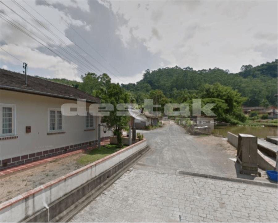 Parte Ideal de 17.331m² e 25% de Casa em Pomerode/SC Parte Ideal de 17.331m² e 25% de Casa em Pomerode/SC, localizado em Pomerode - SC