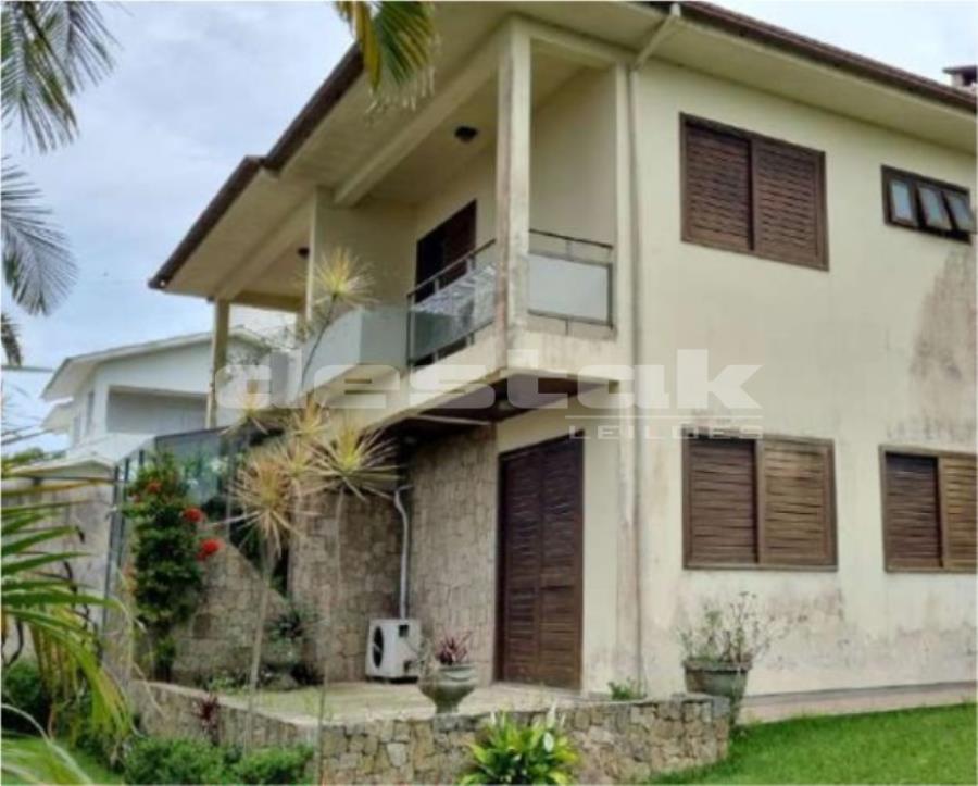 Vários Bens - Casa, Apartamento e Terrenos em Santa Catarina - Unificado Vários Bens - Casa, Apartamento e Terrenos em Santa Catarina, localizado em Criciúma - SC