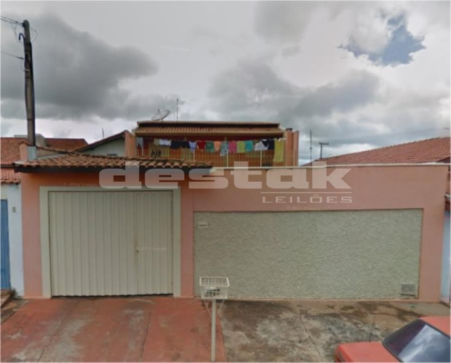 Sobrado em Santa Cruz das Palmeiras/SP Sobrado em Santa Cruz das Palmeiras/SP, localizado em Santa Cruz Das Palmeiras - SP