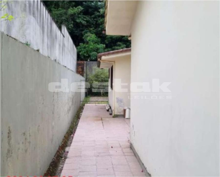Vários Bens - Casa, Apartamento e Terrenos em Santa Catarina - Unificado Vários Bens - Casa, Apartamento e Terrenos em Santa Catarina, localizado em Criciúma - SC