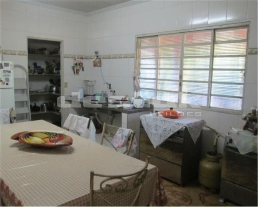 Sítio em Bauru/SP Sítio em Bauru/SP, localizado em Bauru - SP