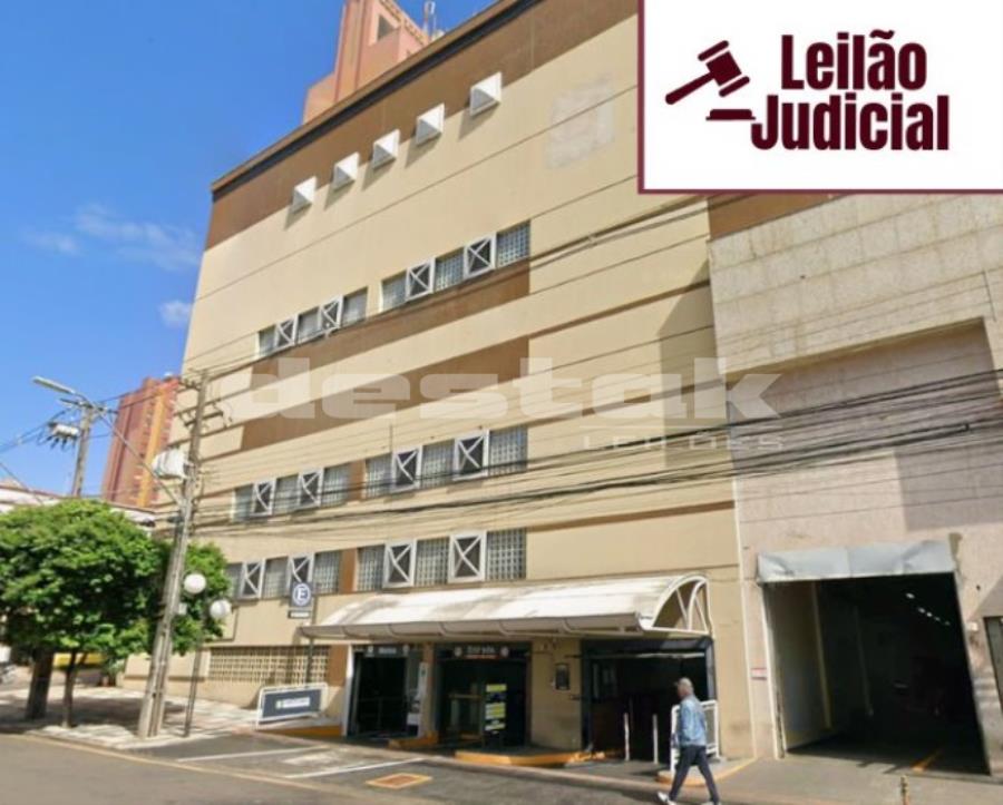 Loja no Shopping Royal Plaza em Londrina/PR Loja no Shopping Royal Plaza em Londrina/PR, localizado em Londrina - PR, bairro Centro