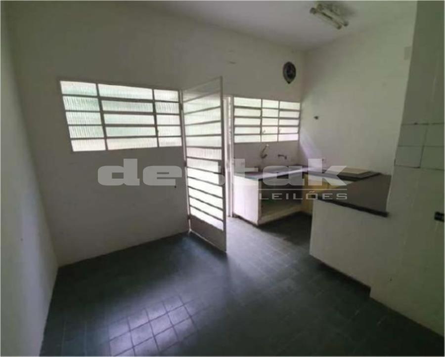 Chácara em Embu das Artes/SP Chácara em Embu das Artes/SP, localizado em Embu Das Artes - SP