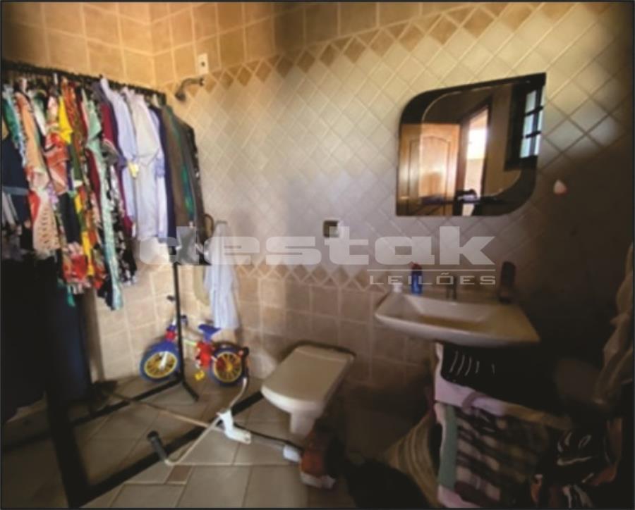 Imóvel comercial e residencial - Fernandópolis/SP Imóvel Comercial e Residencial - Fernandópolis/SP, localizado em Fernandópolis - SP