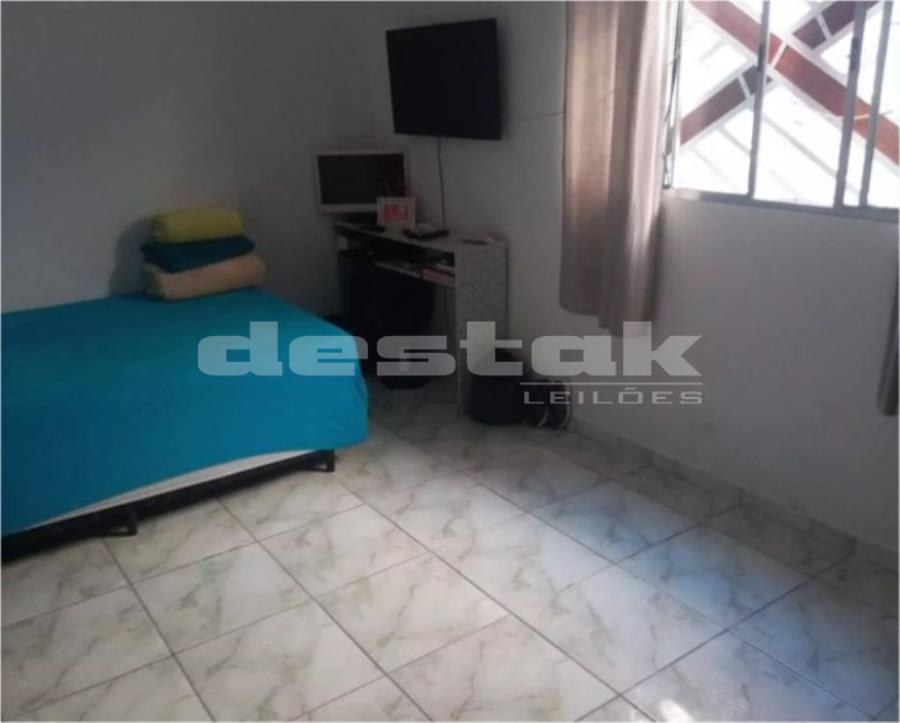 Casa em Carapicuíba/SP Casa em Carapicuíba/SP, localizado em Carapicuíba - SP