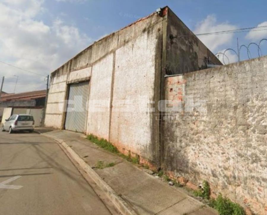 Galpão com Estacionamento em Itapetininga/SP Galpão com Estacionamento em Itapetininga/SP, localizado em Itapetininga - SP, bairro Vila Oliveira