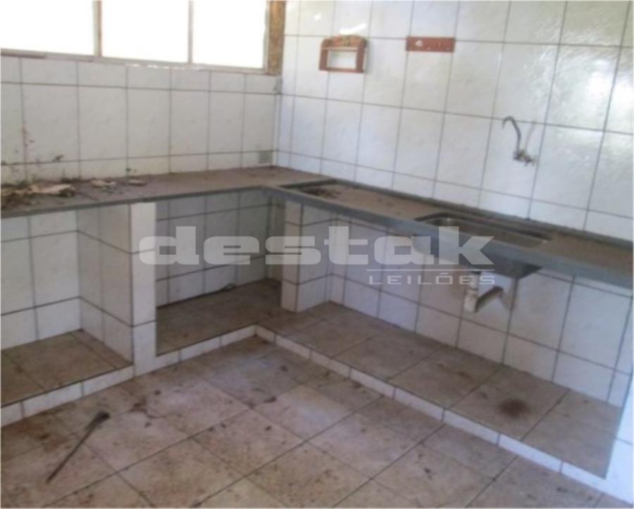 Sítio em Bauru/SP Sítio em Bauru/SP, localizado em Bauru - SP