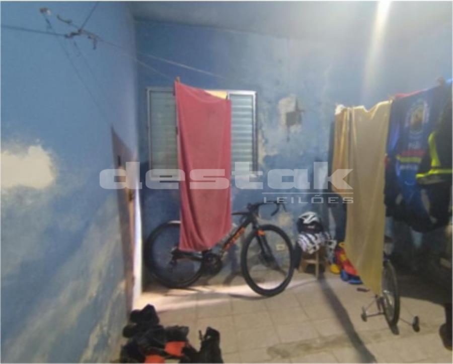 Três Casas na Vila Guiomar/SP Casa e Moto, localizado em São Paulo - SP