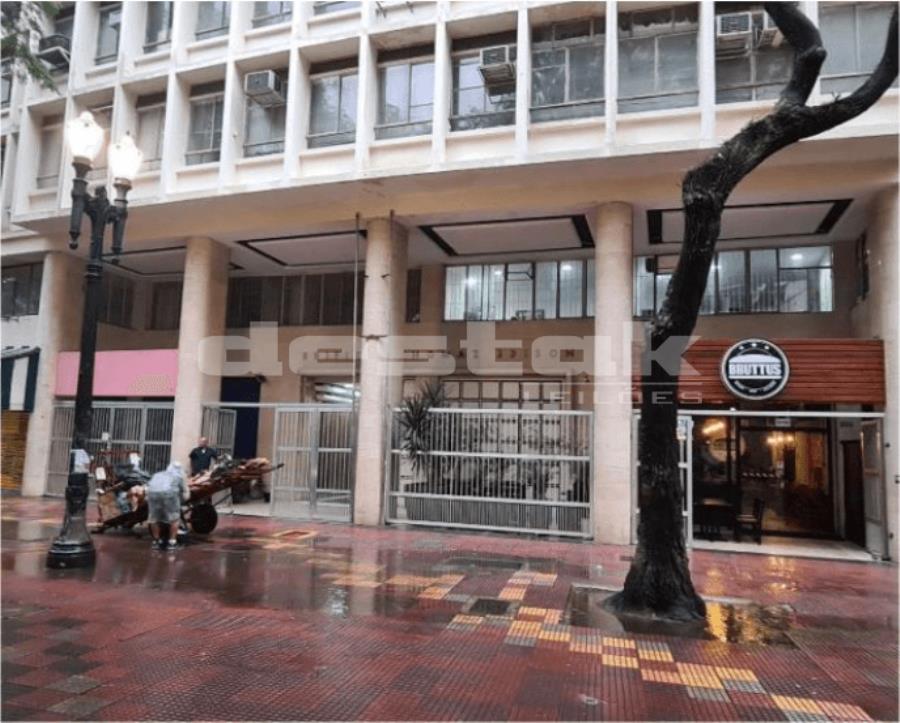 Conj. Comercial no Ed. Tomaz Edison- República/SP Conj. Comercial no Ed. Tomaz Edison- República/SP, localizado em São Paulo - SP