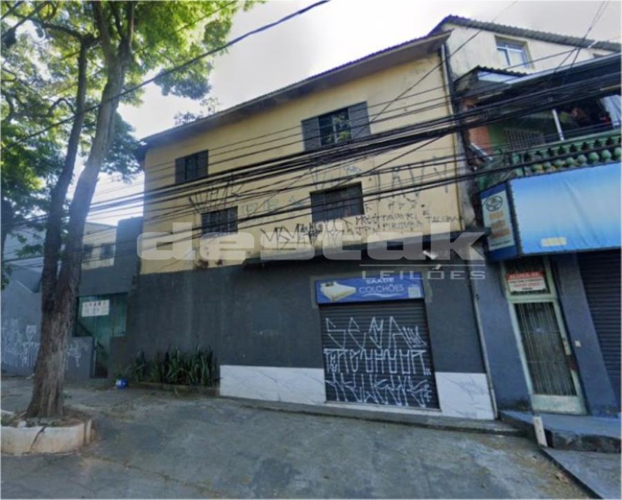 Casas e Salões Comerciais na Chácara Inglesa/SP Casas e Salões Comerciais na Chácara Inglesa/SP, localizado em São Paulo - SP, bairro Chácara Inglesa