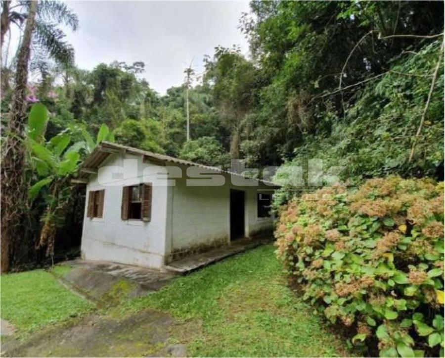 Chácara em Embu das Artes/SP Chácara em Embu das Artes/SP, localizado em Embu Das Artes - SP