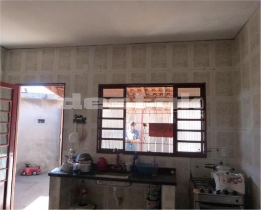 Terreno com Duas Casas em Limeira/SP Terreno com Duas Casas em Limeira/SP, localizado em Limeira - SP