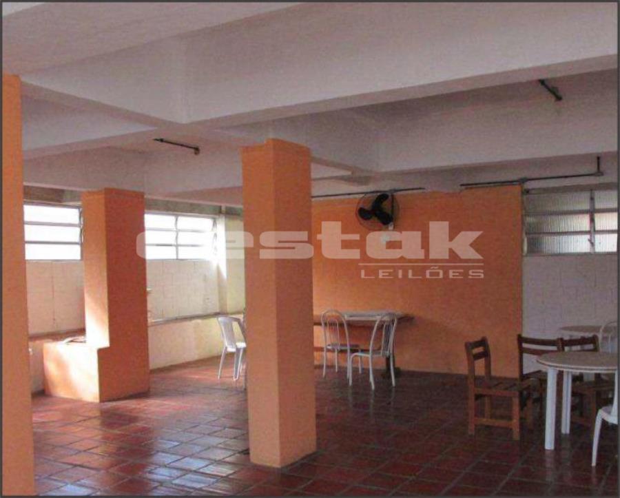 Apto no Edifício Aratans Apto no Ed. Aratans - São Vicente/SP, localizado em São Vicente - SP