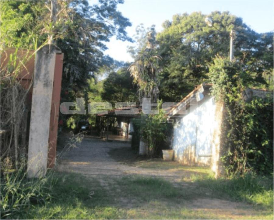 Sítio em Bauru/SP Sítio em Bauru/SP, localizado em Bauru - SP