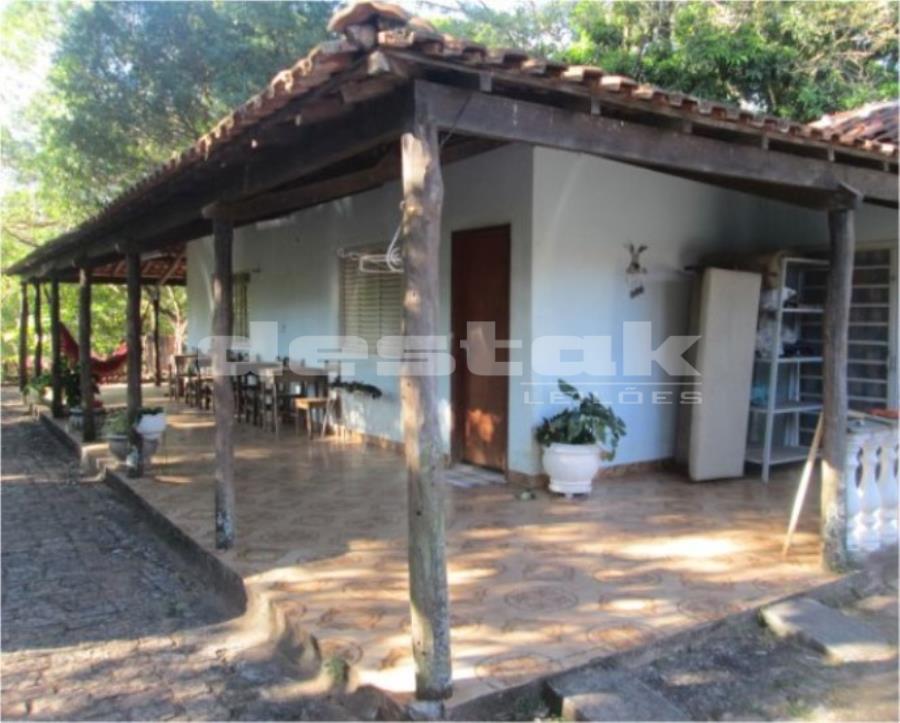 Sítio em Bauru/SP Sítio em Bauru/SP, localizado em Bauru - SP