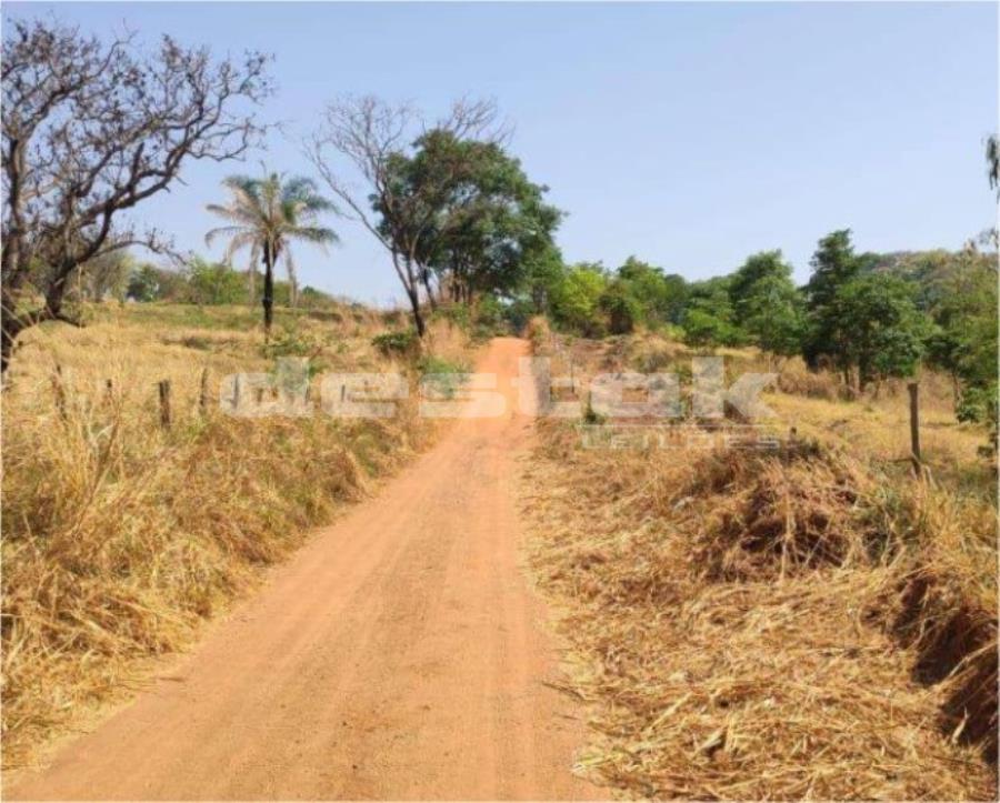 Fazenda em Goiânia/GO Fazenda em Goiânia/GO, localizado em Goiânia - GO