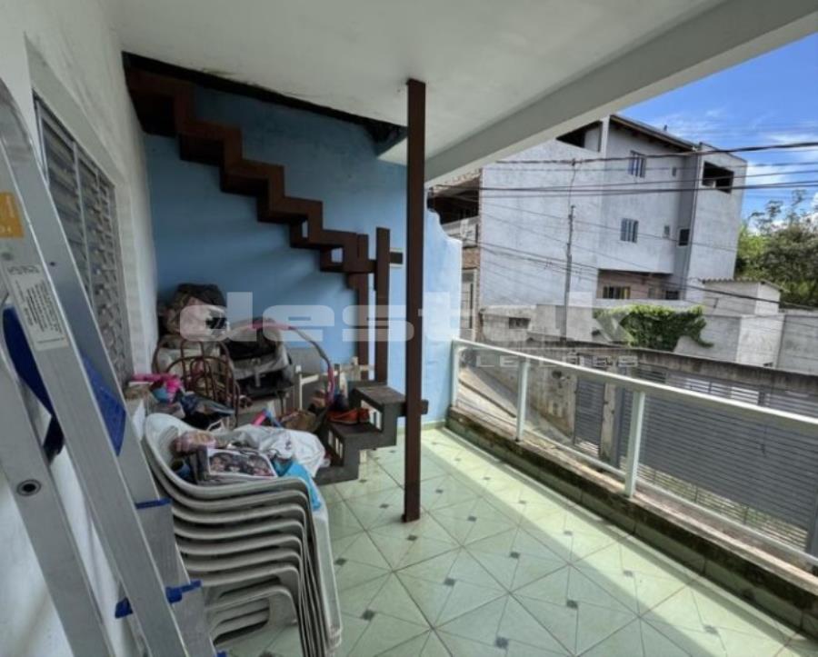 Sobrado no Jardim Jaragua/SP Sobrado no Jardim Jaragua/SP, localizado em São Paulo - SP, bairro Chácara Maria Trindade
