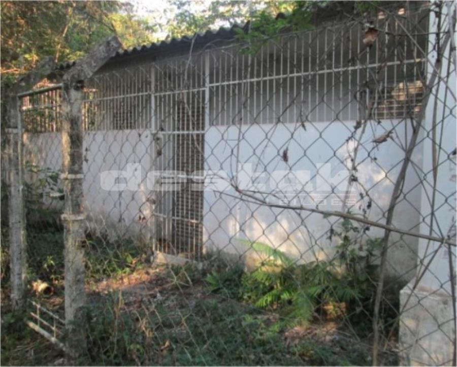 Sítio em Bauru/SP Sítio em Bauru/SP, localizado em Bauru - SP