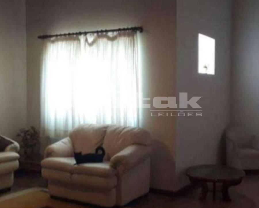 Casa em Ferraz de Vasconcelos/SP Casa em Ferraz de Vasconcelos/SP, localizado em Ferraz De Vasconcelos - SP, bairro Jardim Triangulo