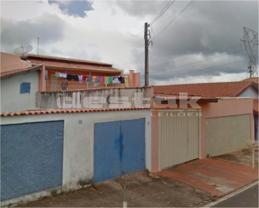 Sobrado em Santa Cruz das Palmeiras/SP Sobrado em Santa Cruz das Palmeiras/SP, localizado em Santa Cruz Das Palmeiras - SP